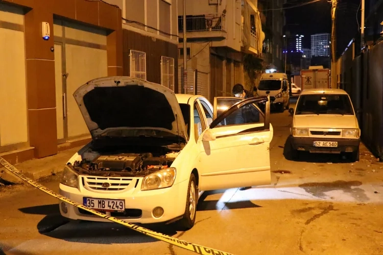 İzmir'de cinayet: Av bıçağıyla öldürüldü!