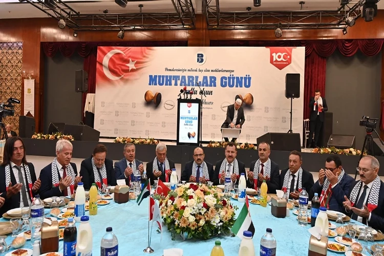 Başkan Yücel Yılmaz muhtarlar ile bir araya geldi haberinin görseli