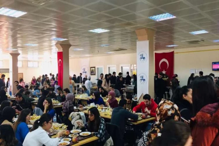 Öğrencilerden yemek zammına karşı yeni hamle haberinin görseli
