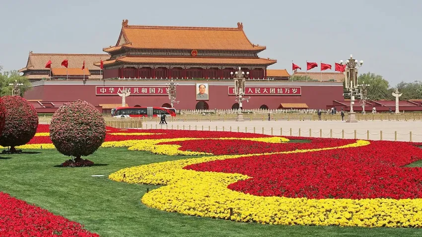 tiananmenmeydani_ilkses