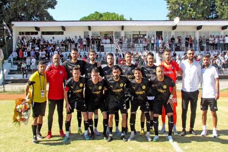 Çeşme Belediyespor, deplasmandan beraberlikle döndü haberinin görseli