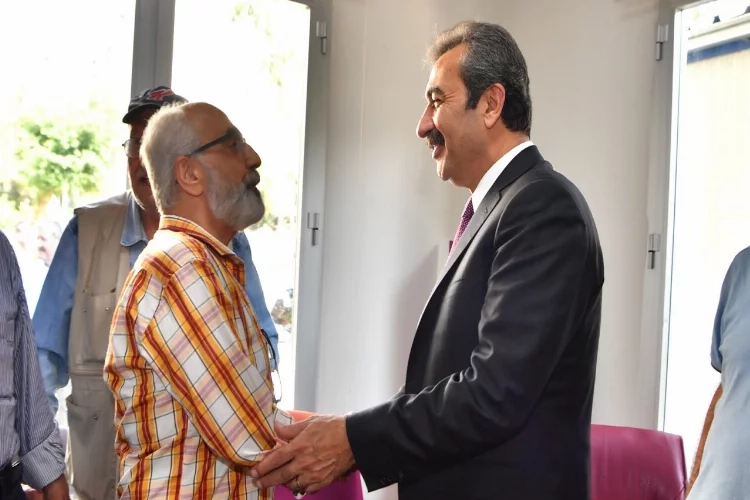 Başkan Soner Çetin, emeklilerin sorunlarını dinledi haberinin görseli