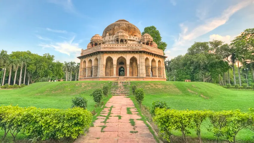 lodhibahcesi_ilkses