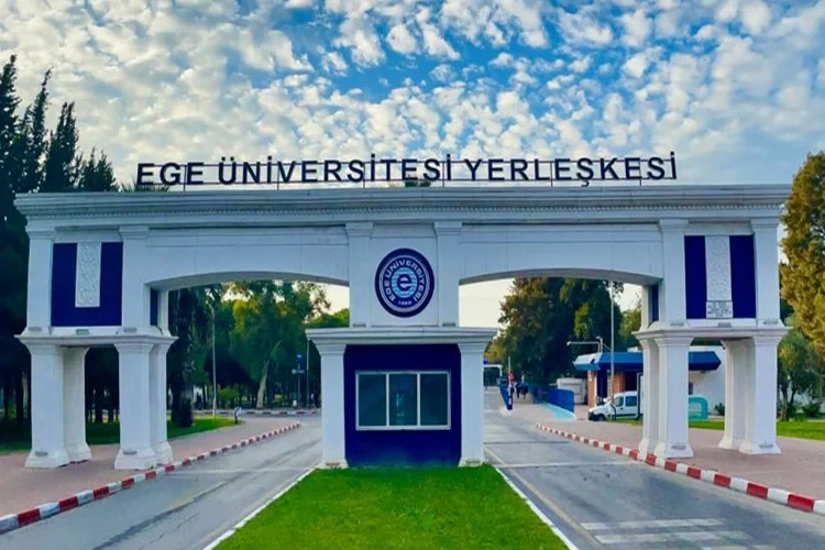 EÜ'den Cumhuriyetin 100. Yılı Resepsiyonu haberinin görseli