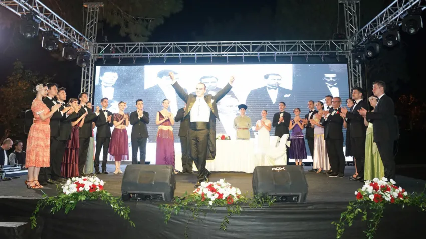 EÜ’de “Cumhuriyetin 100. Yılı Resepsiyonu ve Bilim Ödülleri  (11)
