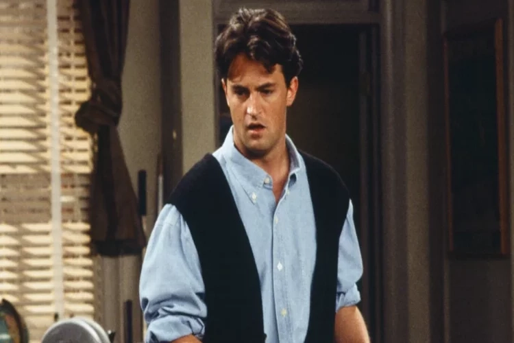 Friends dizisinin Chandler Bing’inden kötü haber! Matthew Perry hayatını kaybetti