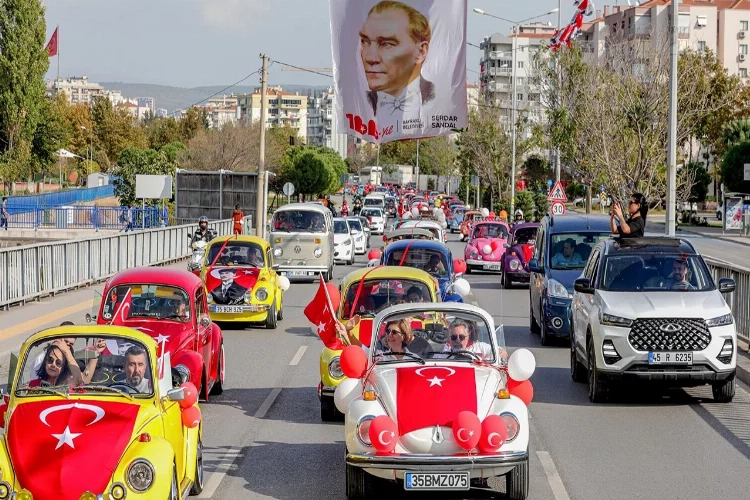 Bayraklı’dan vosvoslu Cumhuriyet Bayramı kutlaması haberinin görseli