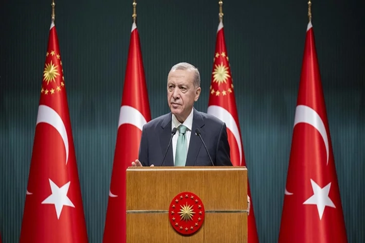 Cumhurbaşkanı Erdoğan öğrencilere müjdeyi verdi! Burslar artıyor