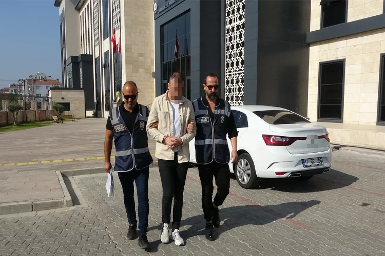 Kendini MİT mensubu diye tanıtan şüpheli kıskıvrak yakalandı haberinin görseli