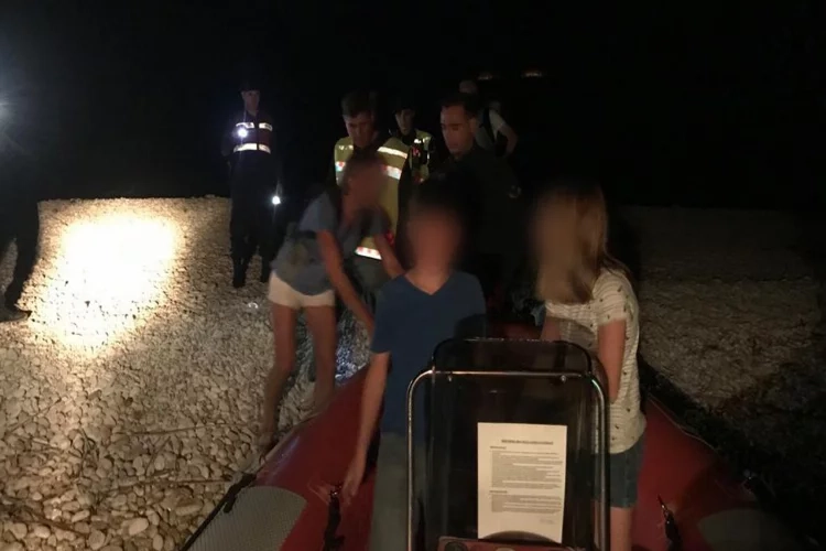Antalya Likya yolunda kaybolan Alman turistler bulundu haberinin görseli