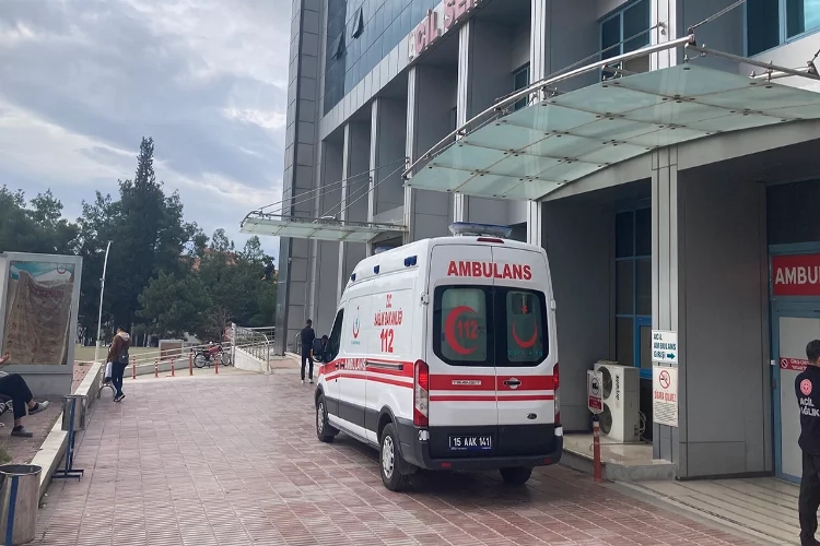 Burdur’da tadilat yaparken çatıdan düşen işçi öldü