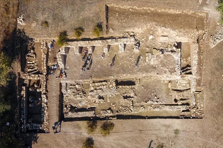 Diyarbakır'da heyecanlandıran keşif: 1500 yıllık kilise kalıntısı bulundu haberinin görseli