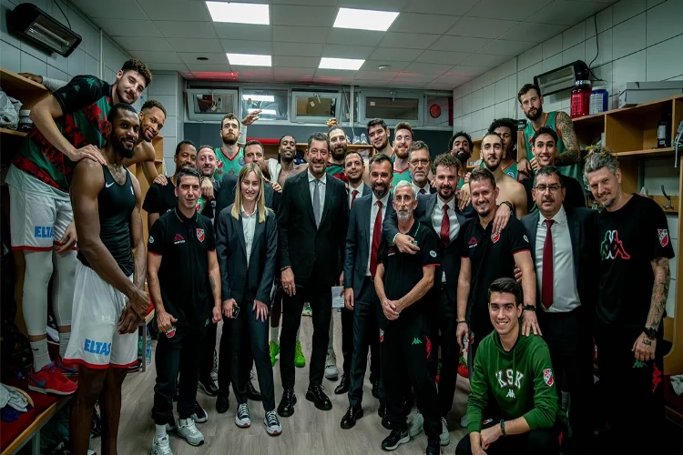 Kaf-Kaf, Potanın Timsahlarını misafir ediyor: Pınar Karşıyaka-Bursaspor maçı ne zaman? haberinin görseli