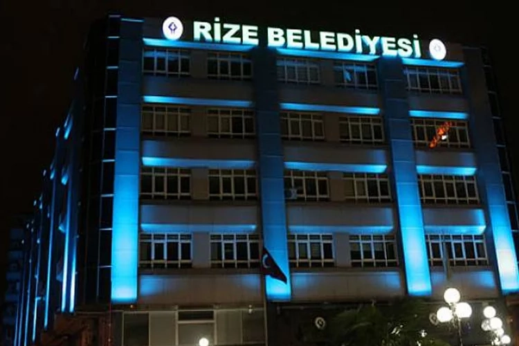 Rize Büyükşehir Belediyesi İletişim Bilgileri: Rize Büyükşehir Belediyesi telefon numarası kaç?