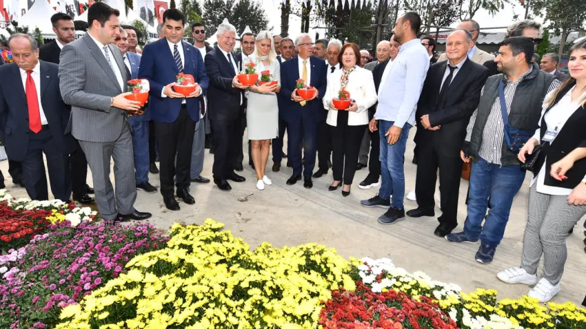 Süs bitkisi üreticilerinden “KDV” çağrısı (4)