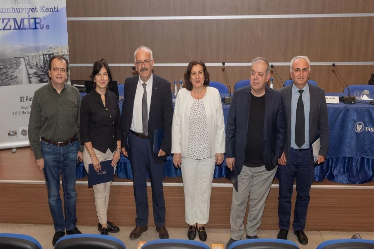 Yaşar Eğitim ve Kültür Vakfı'ndan 19.Yüzyıldan Cumhuriyet Kenti İzmir'e paneli haberinin görseli