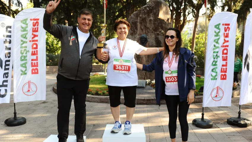 Karşıyaka 29. kez Ata’dan Ana’ya koşuyor (3)