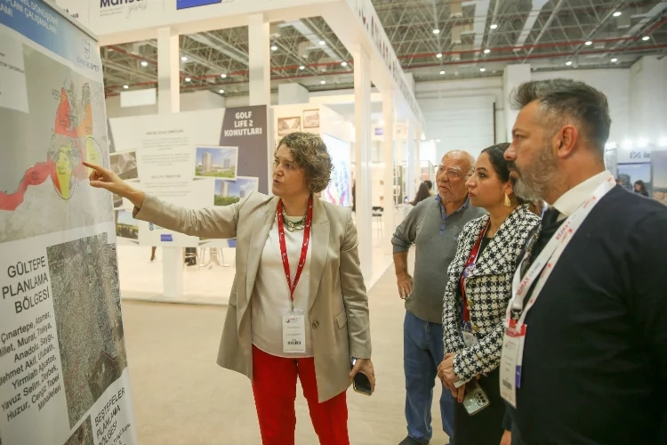 Konak, kentsel dönüşüm projeleriyle Rescon Expo’ya katıldı