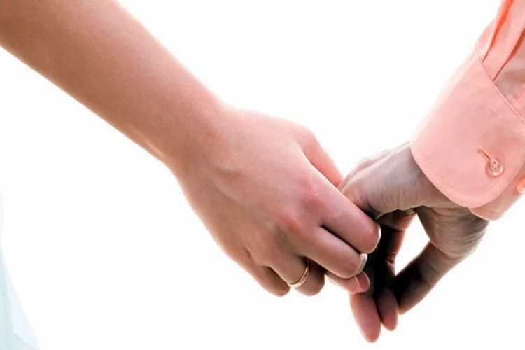 Partnerinize ebeveyn değil eş olun! haberinin görseli
