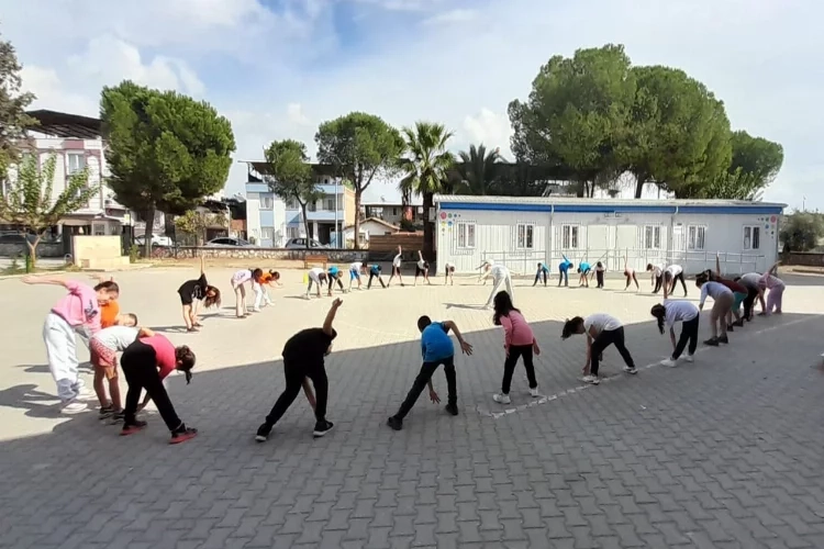 Aydın'da çocuklar güne zinde ve mutlu başlıyor