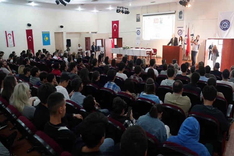 Ege Üniversitesi’nden cumhuriyetin 100. yılına özel sempozyum