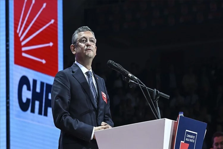 Özgür Özel İzmir’e gelecek! haberinin görseli