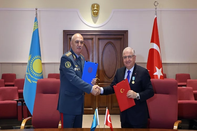 Türkiye ve Kazakistan arasında iş birliği haberinin görseli