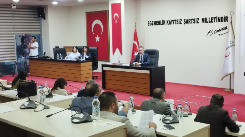 bayraklı belediyesi