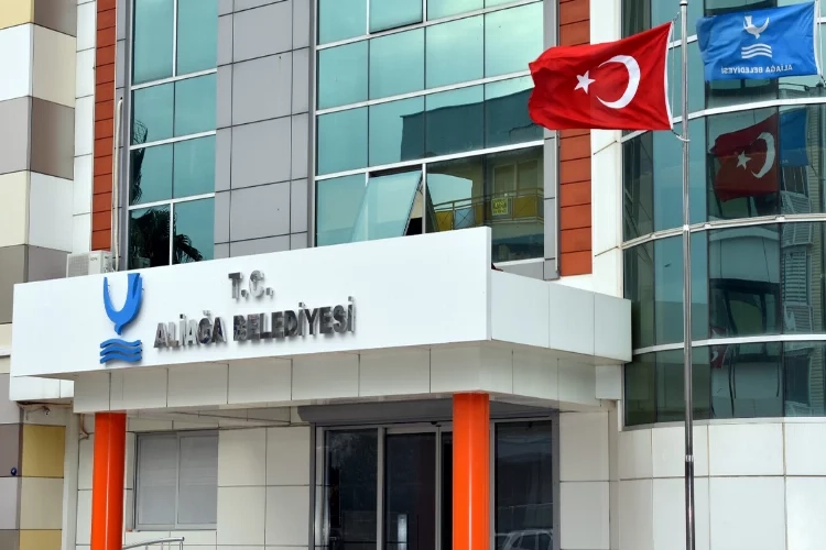 Aliağa Belediyesi’nden öğrencilere tatil sürprizi: Atatürk 1881 – 1919 haberinin görseli