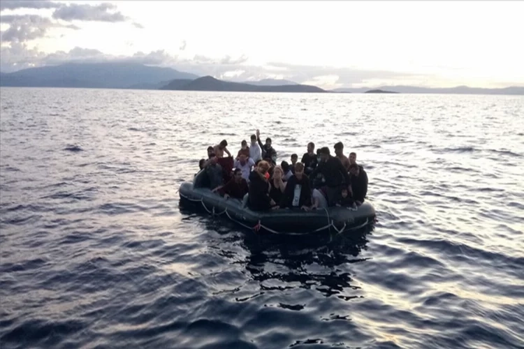 İzmir açıklarında 81 düzensiz göçmen kurtarıldı haberinin görseli