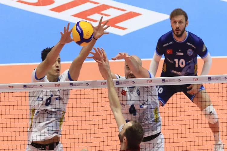 Arkas Spor’un galibiyet serisi sona erdi haberinin görseli