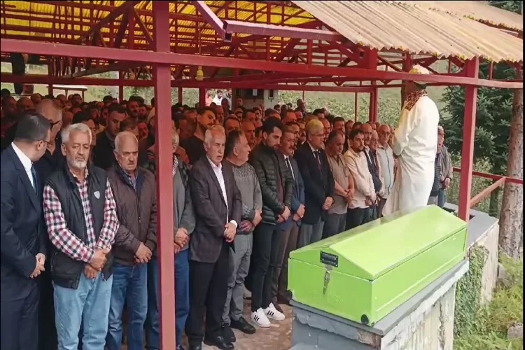 Trabzon’da denizde genç bir kızın cesedi bulundu haberinin görseli
