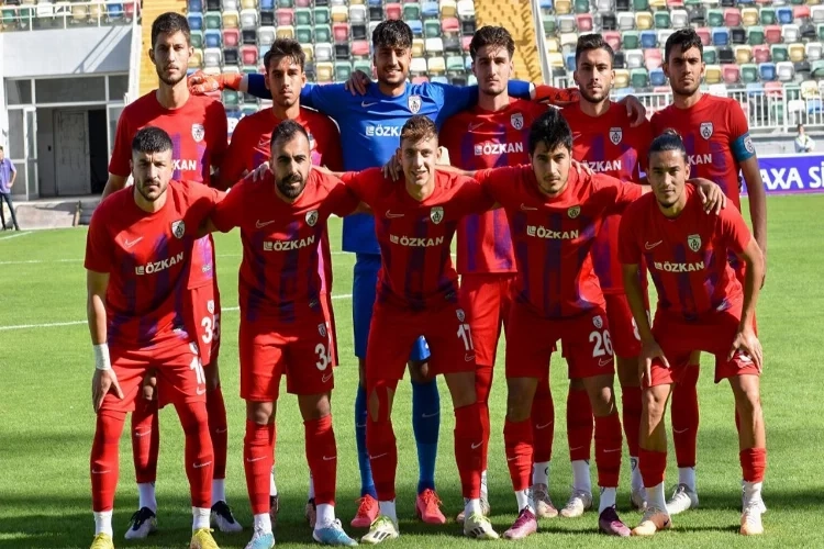 Altınordu, lider Erokspor deplasmanına çıkacak haberinin görseli