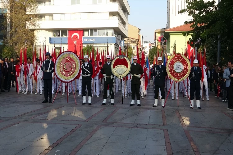 Isparta’da 09.05'te hayat durdu haberinin görseli