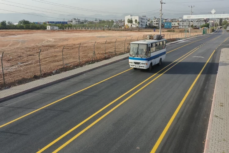 Mersin'de yol yenileme çalışması haberinin görseli