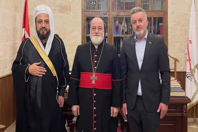 Mardin’in kanaat önderlerinden ‘birlik ve barış’ mesajı haberinin görseli