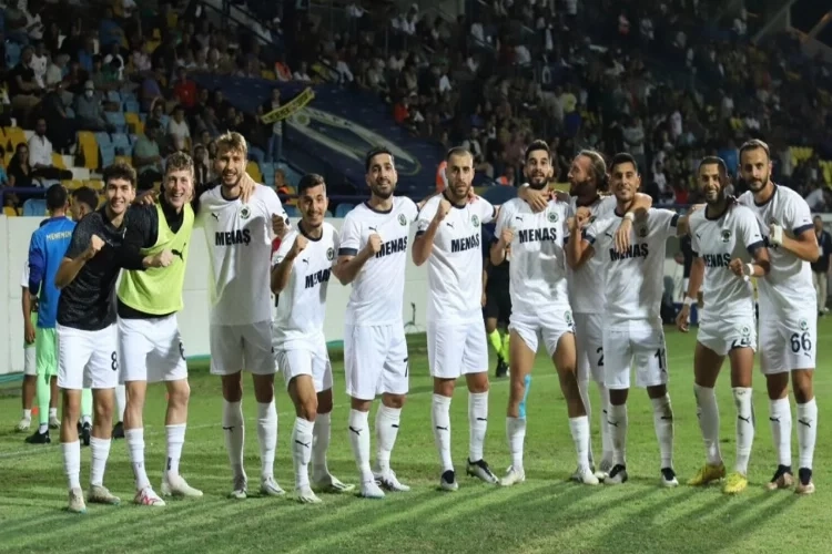 Menemen FK, seri peşinde koşuyor haberinin görseli
