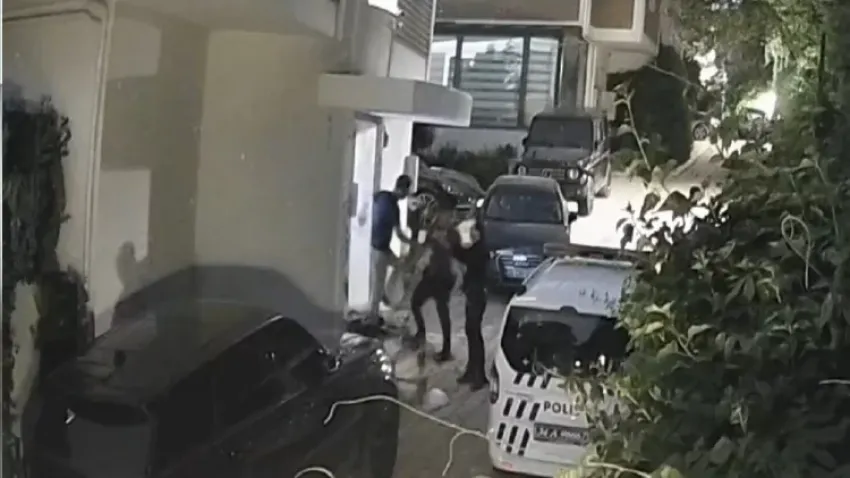 Dilan ve Engin Polat çiftinin park kavgası! haberinin görseli