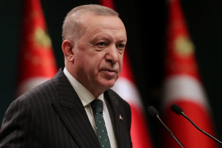 Cumhurbaşkanı Erdoğan, 8’inci Olağanüstü İslam Zirvesi için Suudi Arabistan’da haberinin görseli