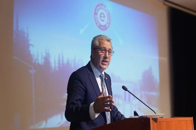 Ege Üniversitesi ve Taşkent Devlet Ulaştırma Üniversitesi iş birliğinde 2. Özbek-Türk Eğitim Forumu haberinin görseli