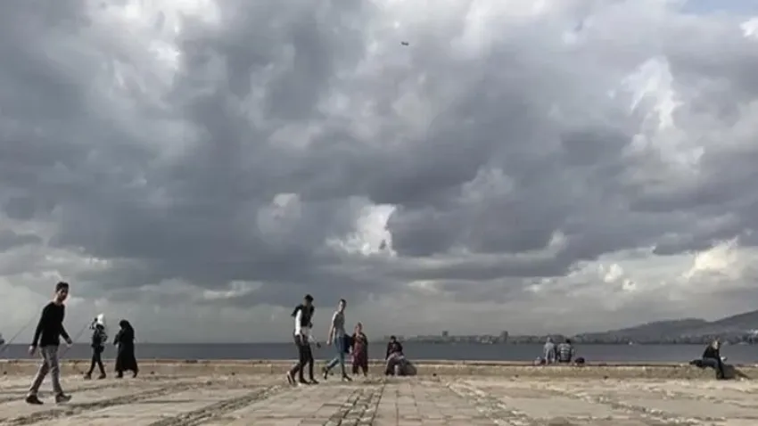 İzmir'de bugün hava nasıl olacak? İşte saatlik hava durumu 11.11.2023 haberinin görseli