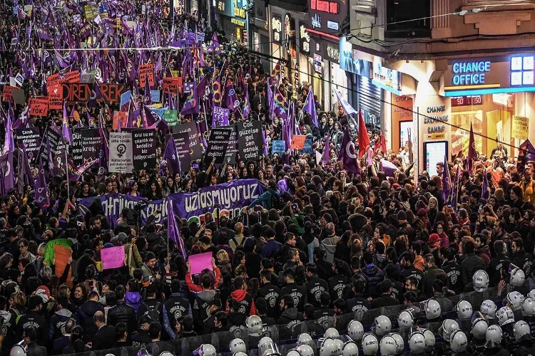SES Eşitlik ve Dayanışma Derneği platformundan yeni podcast haberinin görseli