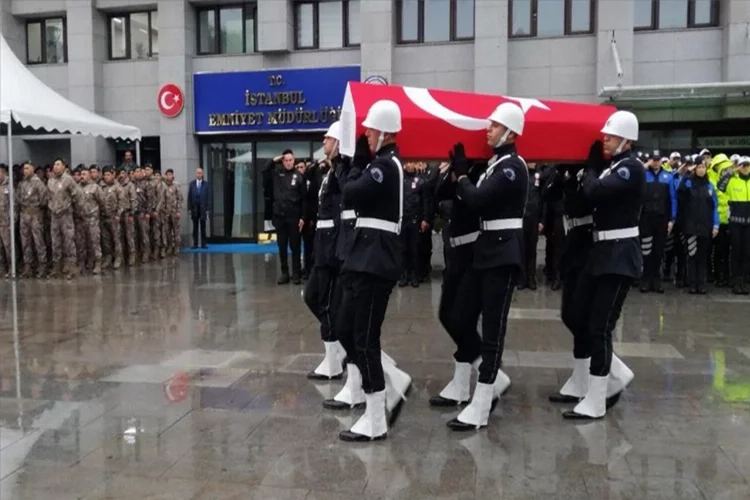 Şehit polis Lütfü Baykar için tören düzenlendi haberinin görseli