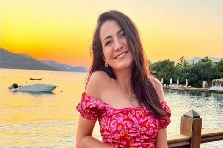 Ayşenur Parlak kimdir? Ayşenur Parlak neden öldü? haberinin görseli