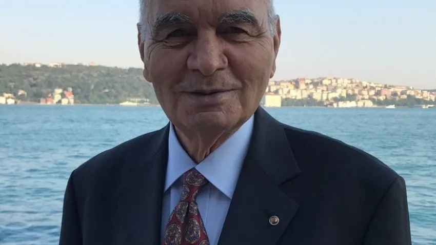 Kamuran Orhon İzmir’de defnedildi (2)