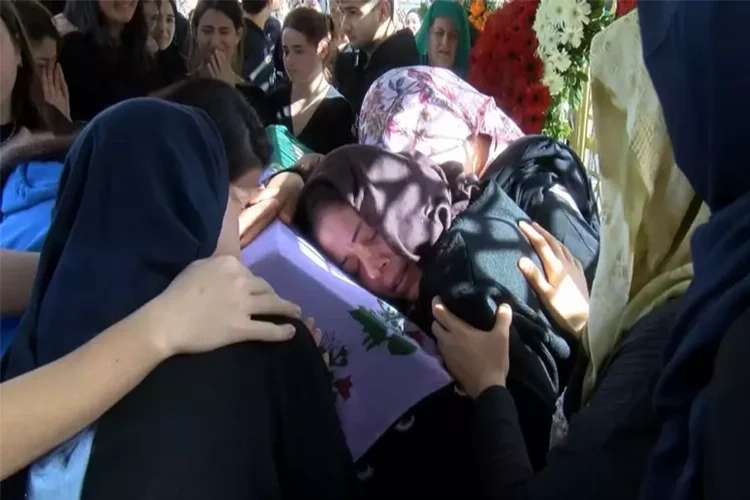 Asansör faciasında hayatını kaybeden Zeren’in ismi Aydın’da yaşatılacak haberinin görseli