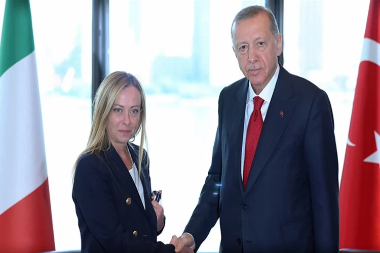 Cumhurbaşkanı Recep Tayyip Erdoğan, İtalya Başbakanı Giorgia Meloni ile görüştü haberinin görseli