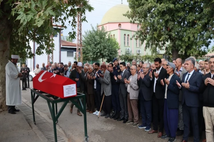 Kore gazisi Adana’da son yolculuğuna uğurlandı