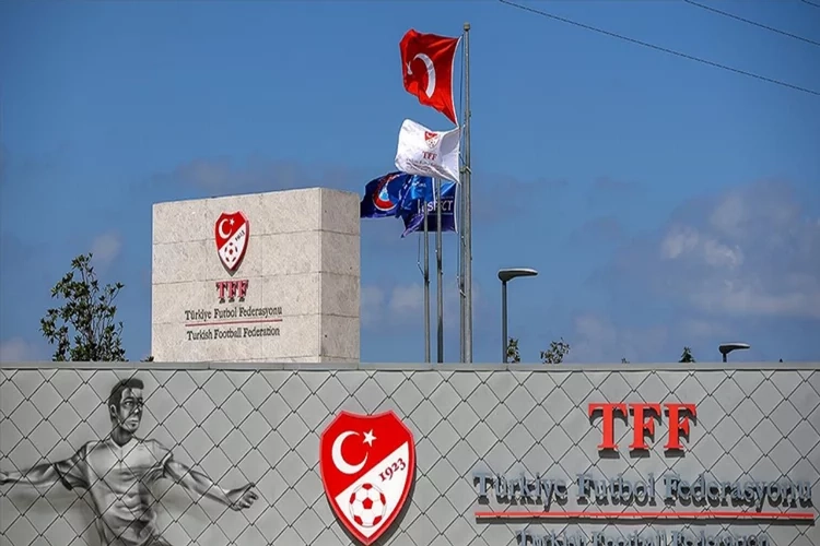 PFDK'den 4 kulüp başkanına ceza haberinin görseli