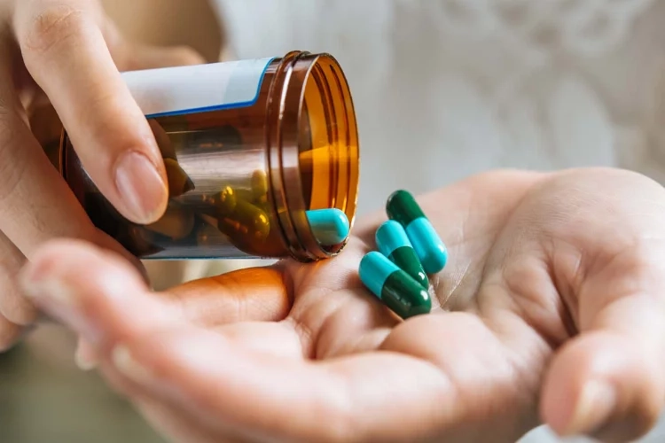 Her kullanım antibiyotik direncinin gelişmesine katkı sağlayabiliyor haberinin görseli